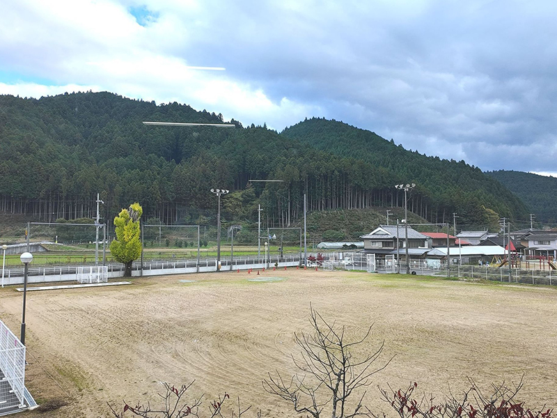 広いグラウンドで一等資格取得も可能
