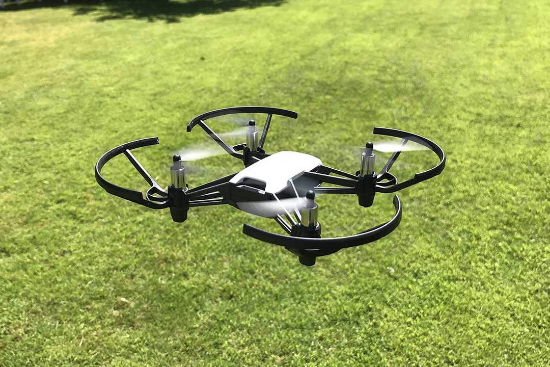 ドローン機体「DJI Tello」